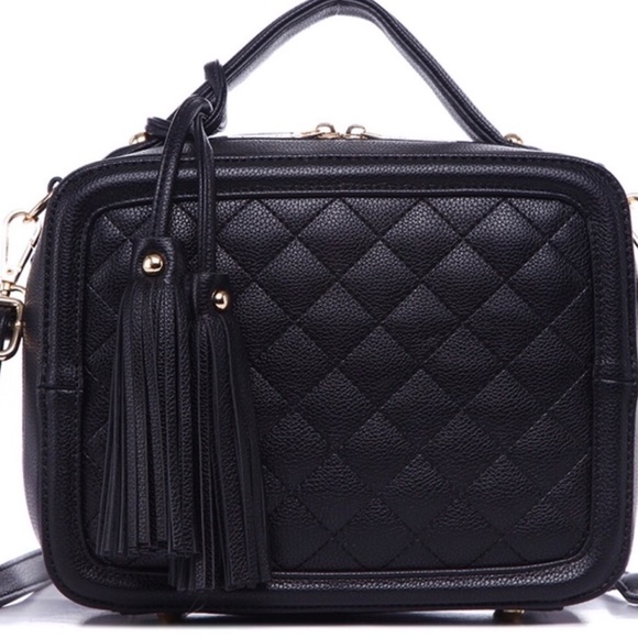 Pink Haley Handbags - 🍃New Arrival Quilted Box Satchel